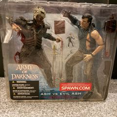 VTG Two Pack Exclusive Ash Vs Evil Ash McFarlane Toys Spawn Army Of Darkness