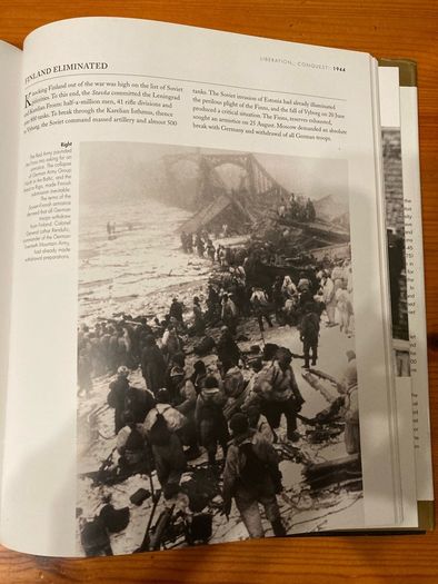 War book 'The Eastern Front In Photographs'