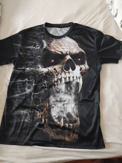 New Skull Design Tee Shirt