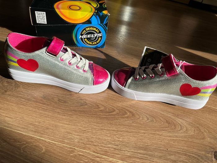 Heelys the original heeled shoe size UK 1, EUR 33