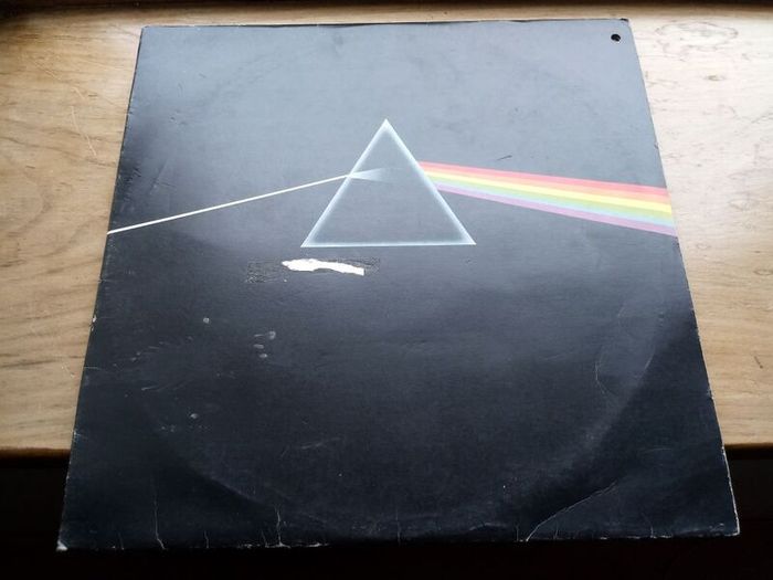 1973 Pink Floyd "The Dark Side Of The Moon" 12in Vinyl Emi Harvest SHVL 804