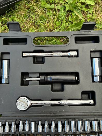Essential Socket Set (Missing some pieces)