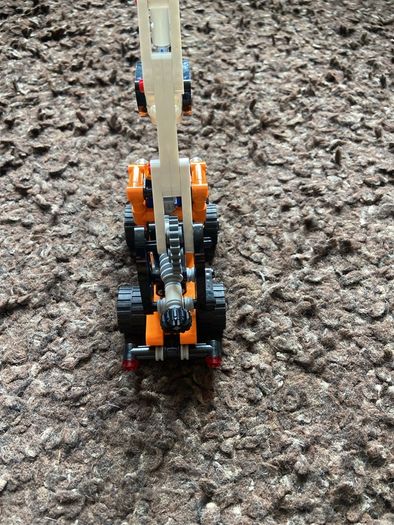 Lego technic 42088 cherry picker