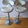 bar stool Image 3