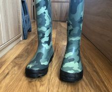 Wellingtons, size UK - 1, junior