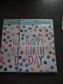 Birthday table cover