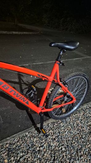 B twin mtb mountain bike
