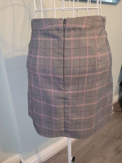 plaid mini skirt size 4