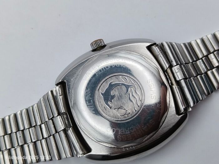 Vintage ENICAR Sherpa 320 automatic Swiss