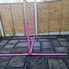 Gymnastics bar