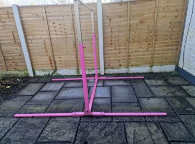 Gymnastics bar