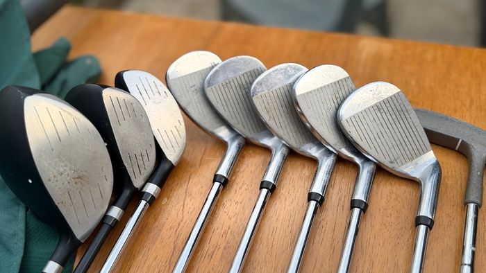 Left handed golf clubs