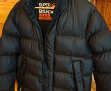 [NEW] Superdry Black Puffer Jacket