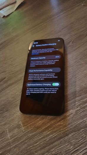 Iphone 13 / Unlocked
