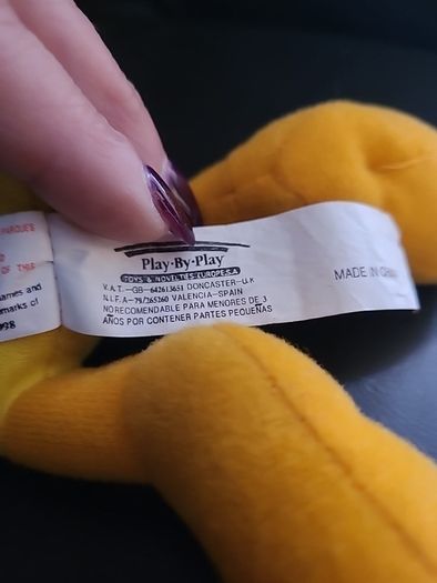 Vintage Looney Tunes Tweety Bird Robin Hood Plush Toy