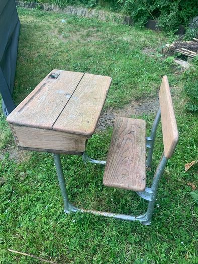 desk