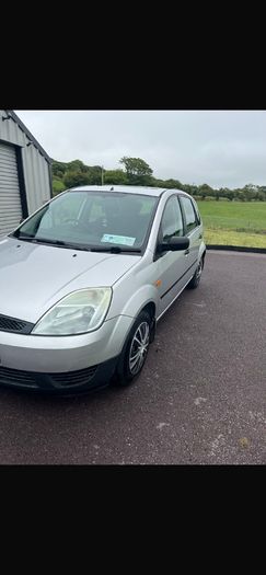2004 Ford Fiesta