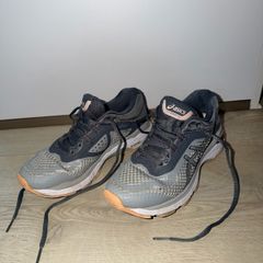 ASICS GT-2000 Women's Running Shoes in Grey - size UK 5