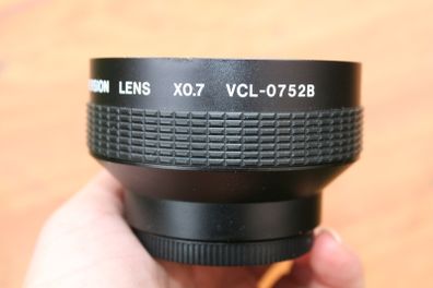Sony VCL-0752B Wide Conversion Lens X0.7X with 52mm thread AUX