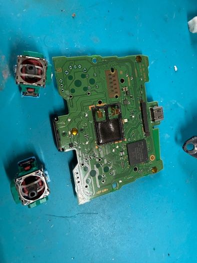 Genuine Sony PS5 DualSense Controller used