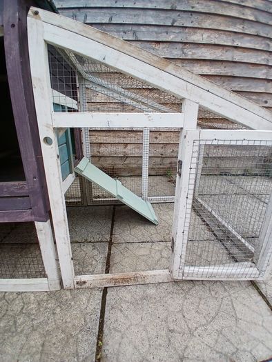 Chicken coop
