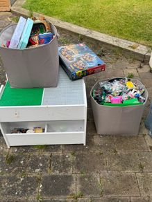 Random Lego