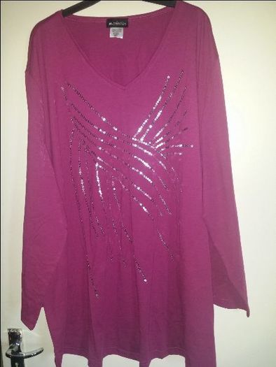 Brand new Plus size M.Collection long tunic with sequins size UK30/32 EUR60/62 Postage included