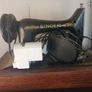 Singer Sewing machine Image 4