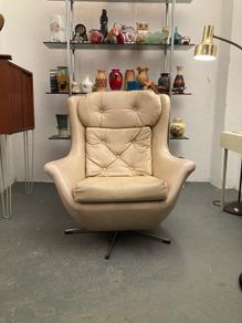 Mid Century Swivel Egg Lounge Chair - Warehouse and Showroom Open Saturday 10th October 12 til 4pm  Eircode R95T227