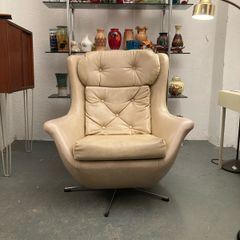 Mid Century Swivel Egg Lounge Chair - Warehouse and Showroom Open  Saturday 5th September 12 til 4pm  Eircode R95T227