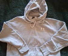hoodie- under armour