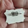Vintage Delft blue ceramic brooch, hand painted. Image 4