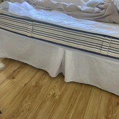 Trundle bed