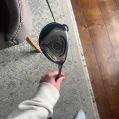 Taylormade women's 4 hybrid
