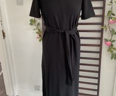 dress bnwt black Zara dress size xsmall fit 8/10