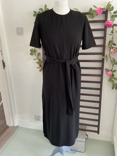 dress bnwt black Zara dress size xsmall fit 8/10