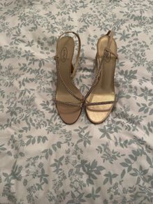 Stunning Schuh Diamonte Strappy Sandals size 39 (6)