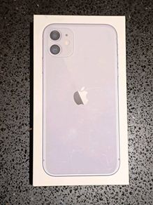 Apple iPhone 11 boxed purple perfect