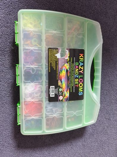 Loom bands