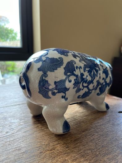 Sculptures Uk Large Handmade Porcelain Willow Pattern Blue & White
