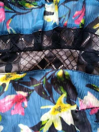 Party dress size M New with tags