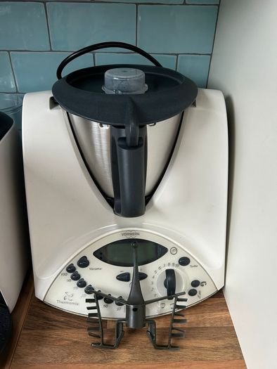 thermomix TM31 (read the ad)
