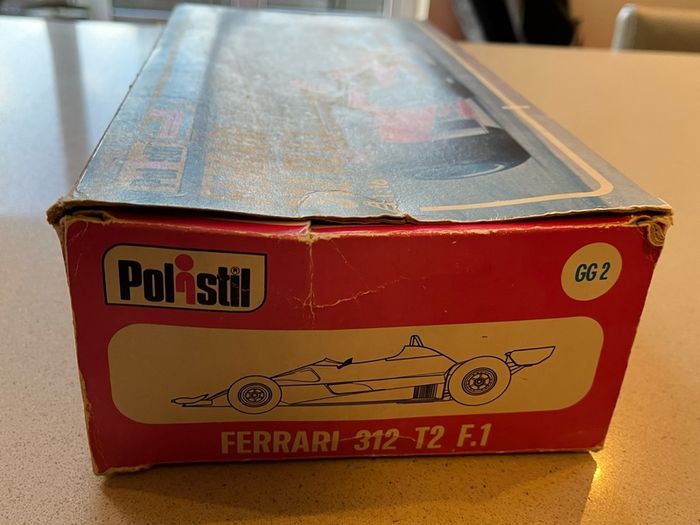 Ferrari 312 T2 Formula one Niki Lauda Scale 1/16 Year 1976