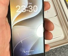 iPhone SE 2020-like new