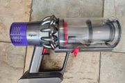 Dyson v10 man unit