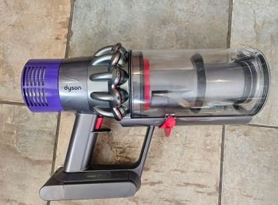 Dyson v10 man unit
