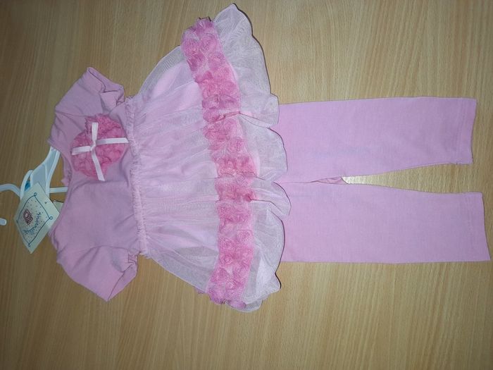Baby girl two piece Occasion outfit, new, age 6-9 months