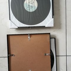 Album Cover Frame (4)