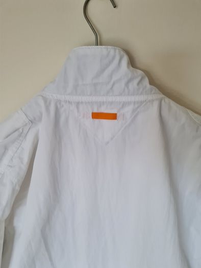 Hilfiger sport windbreaker Size xl Pit to pit 24" white nylon In excellent condition