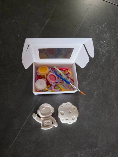 Space craft kits